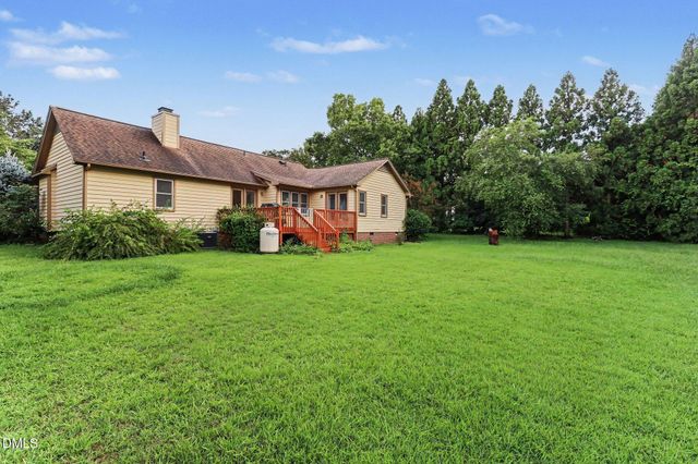 204 Springwood Place, Clayton, NC 27520