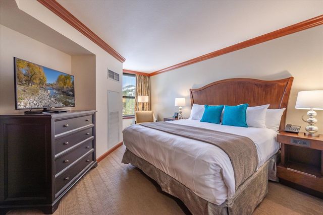 400 Resort Road, Olympic Valley, CA 96146