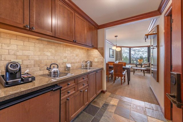 400 Resort Road, Olympic Valley, CA 96146