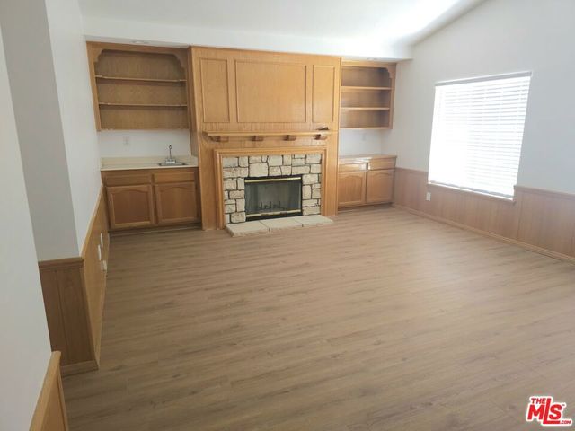 19512 Kilfinan Street, Los Angeles, CA 91326
