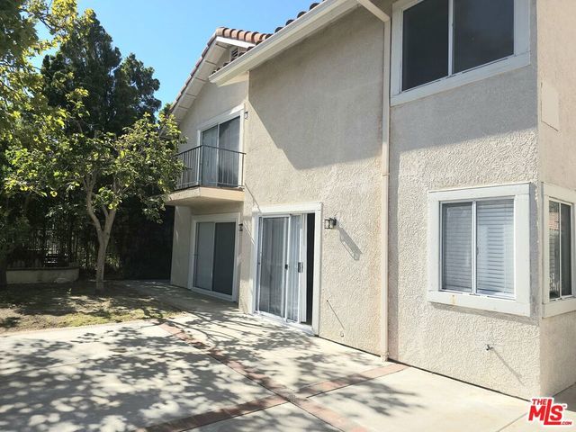 19512 Kilfinan Street, Los Angeles, CA 91326