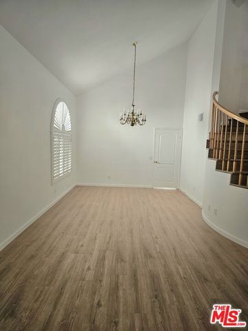 19512 Kilfinan Street, Los Angeles, CA 91326