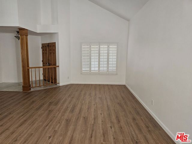 19512 Kilfinan Street, Los Angeles, CA 91326