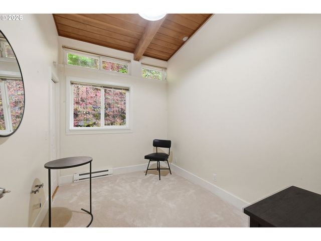 2450 BIRCH Ln, Eugene, OR 97403