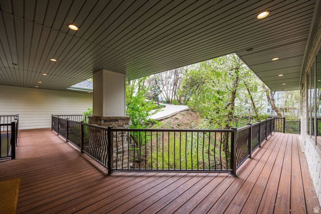 Image 47 of property listing at 4630 S NANILOA DR, Holladay, UT 84117