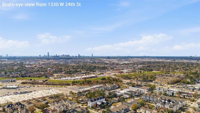 1330 W 24th Street, Houston, TX 77008
