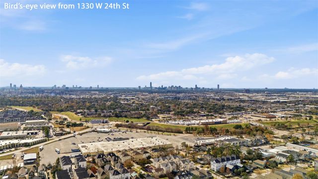 1330 W 24th Street, Houston, TX 77008