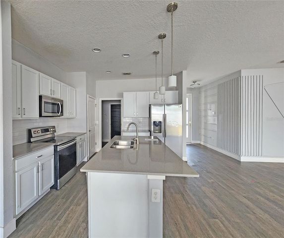 880 COLVILLE DRIVE, Kissimmee, FL 34759