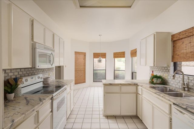 3529 Fawn Creek PATH, Austin, TX 78746