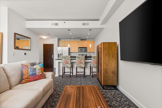1920 Adelicia St Apt 305, Nashville, TN 37212