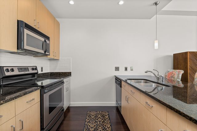 1920 Adelicia St Apt 305, Nashville, TN 37212