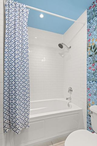 1920 Adelicia St Apt 305, Nashville, TN 37212