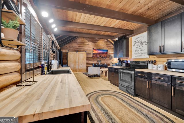 962 Tugaloo State Park Road, Lavonia, GA 30553