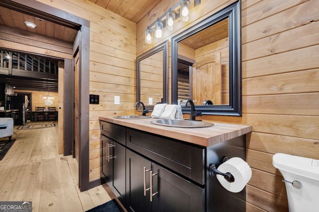 962 Tugaloo State Park Road, Lavonia, GA 30553