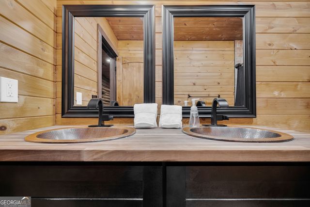 962 Tugaloo State Park Road, Lavonia, GA 30553