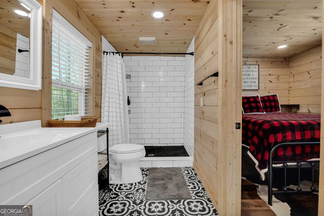 962 Tugaloo State Park Road, Lavonia, GA 30553