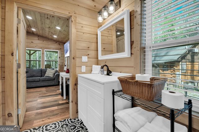 962 Tugaloo State Park Road, Lavonia, GA 30553