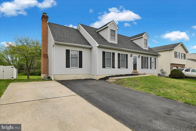 1311 FREDRICK BLVD, Reading, PA 19605