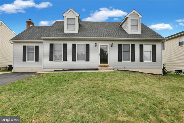 1311 FREDRICK BLVD, Reading, PA 19605