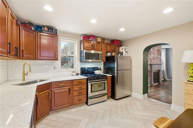 1311 Breed St, South Side, PA 15203