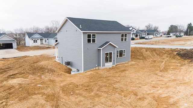 501 Ridge Court, Orfordville, WI 53576