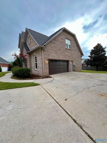 194 Paul Revere Drive, Madison, AL 35758