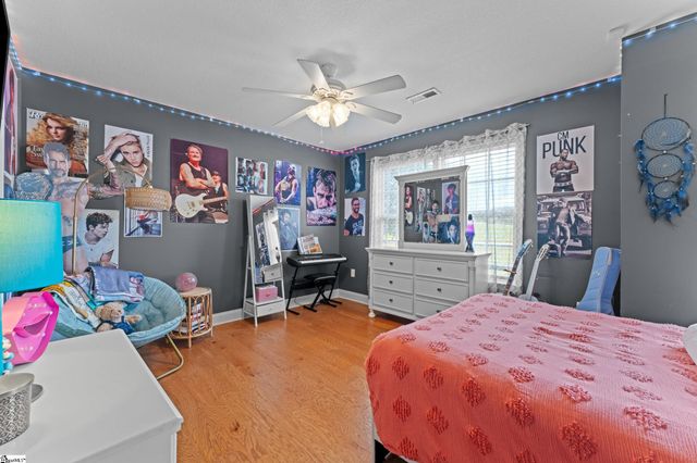 247 Motlow School Road, Campobello, SC 29322