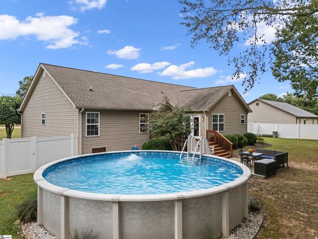 247 Motlow School Road, Campobello, SC 29322