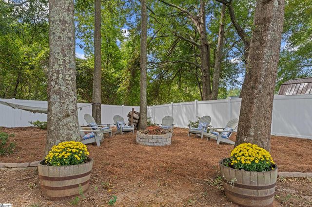 247 Motlow School Road, Campobello, SC 29322