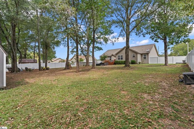 247 Motlow School Road, Campobello, SC 29322