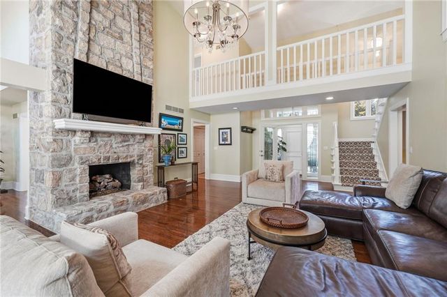 12401 Granada Road, Leawood, KS 66209