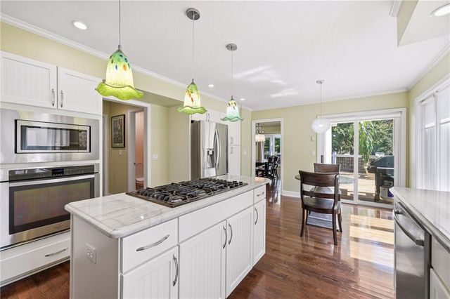 12401 Granada Road, Leawood, KS 66209