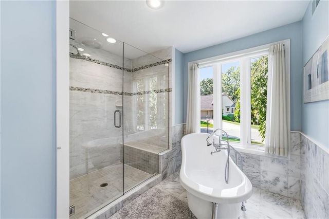 12401 Granada Road, Leawood, KS 66209