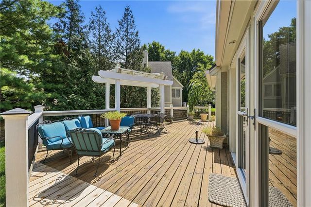 12401 Granada Road, Leawood, KS 66209