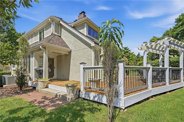 12401 Granada Road, Leawood, KS 66209