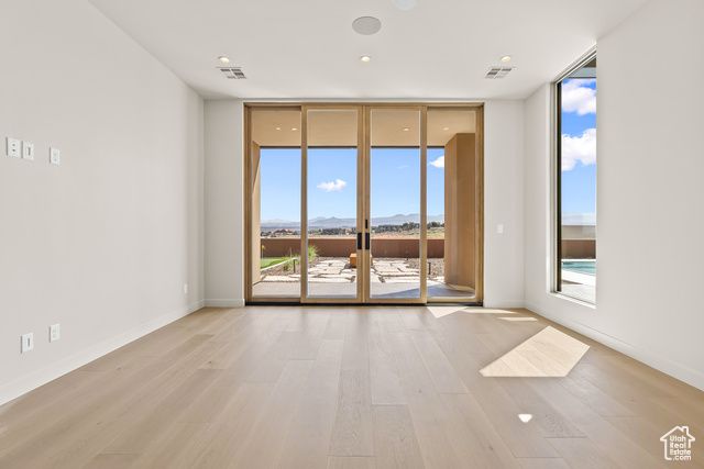 3337 S COTTONTAIL WAY, Hurricane, UT 84737