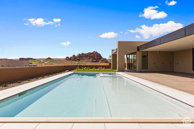 3337 S COTTONTAIL WAY, Hurricane, UT 84737