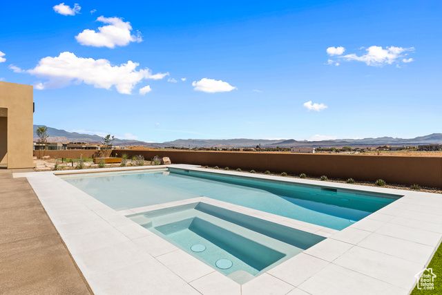 3337 S COTTONTAIL WAY, Hurricane, UT 84737