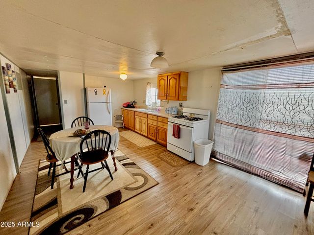 6910 N BLACKBERRY Place, Mcneal, AZ 85617