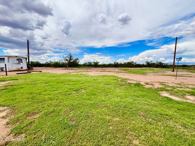 6910 N BLACKBERRY Place, Mcneal, AZ 85617