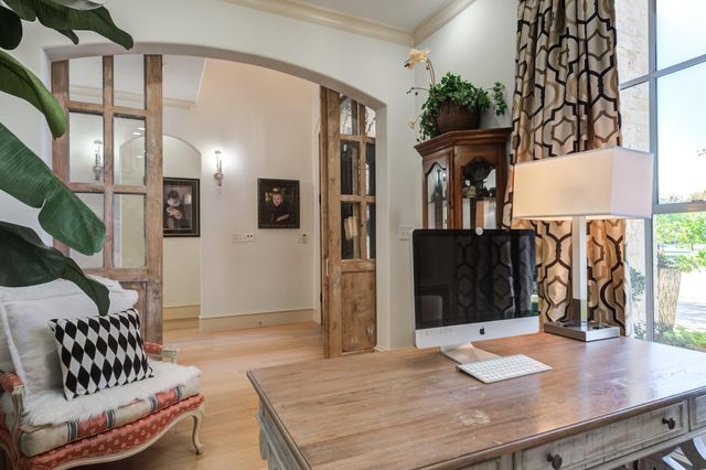 11405 Vicksburg Avenue, Lubbock, TX 79424