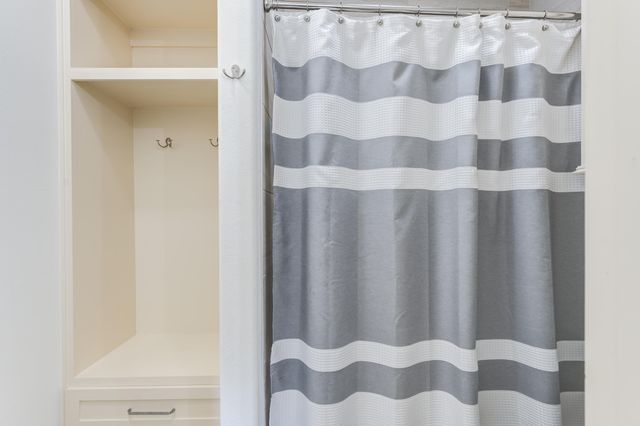 11405 Vicksburg Avenue, Lubbock, TX 79424