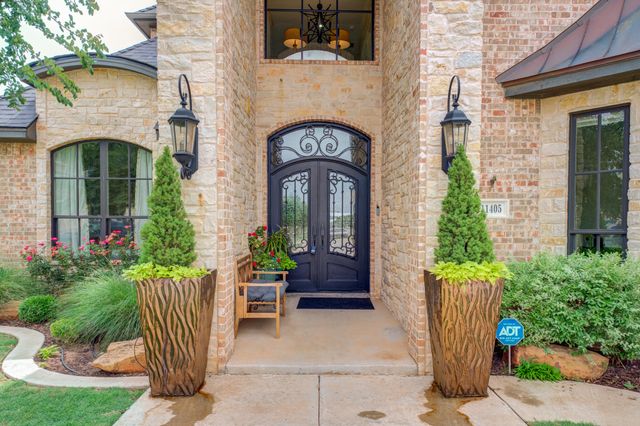 11405 Vicksburg Avenue, Lubbock, TX 79424