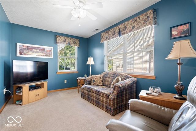 7686 Sea Crest Way S, Noblesville, IN 46062