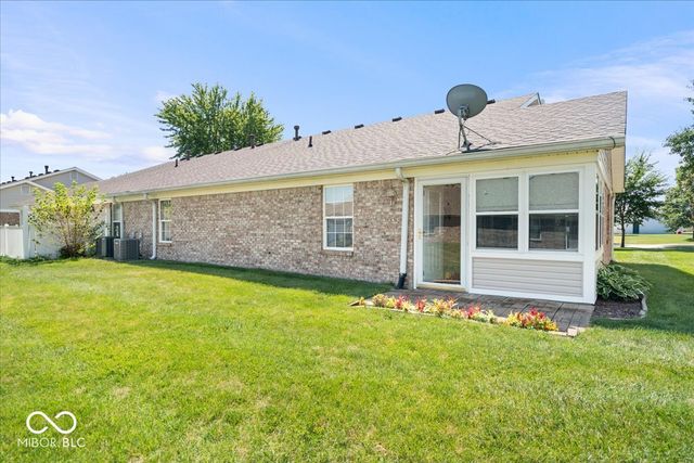 7686 Sea Crest Way S, Noblesville, IN 46062