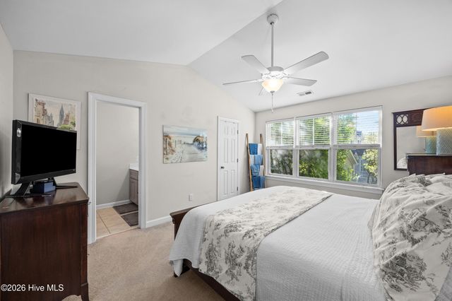 5813 Wrightsville Avenue Apt 153, Wilmington, NC 28403