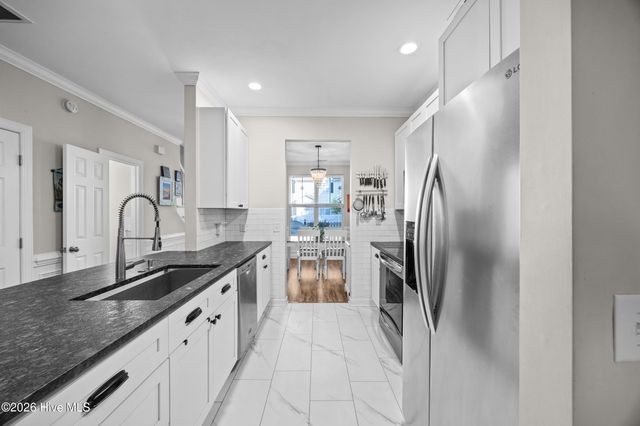 5813 Wrightsville Avenue Apt 153, Wilmington, NC 28403