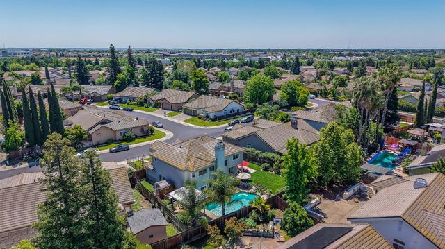 7613 Glenbain Way, Elk Grove, CA 95758