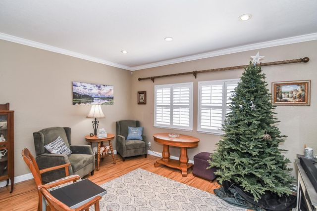 7613 Glenbain Way, Elk Grove, CA 95758