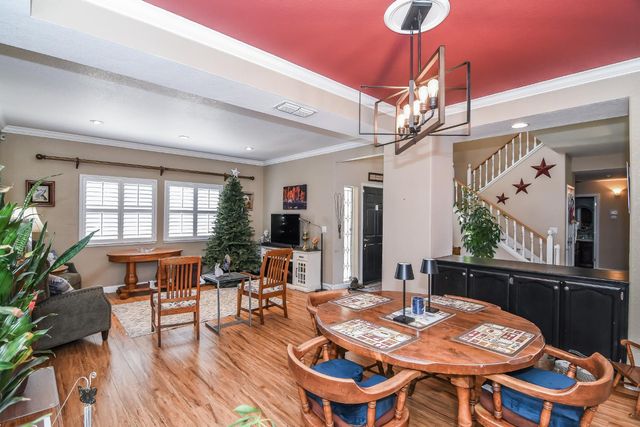 7613 Glenbain Way, Elk Grove, CA 95758
